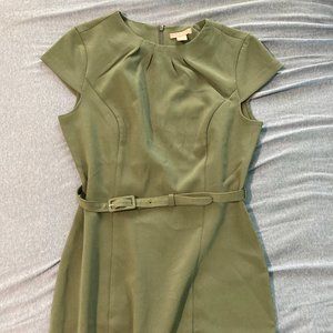 SOLD - H&M women's business casual dress with belt - size medium